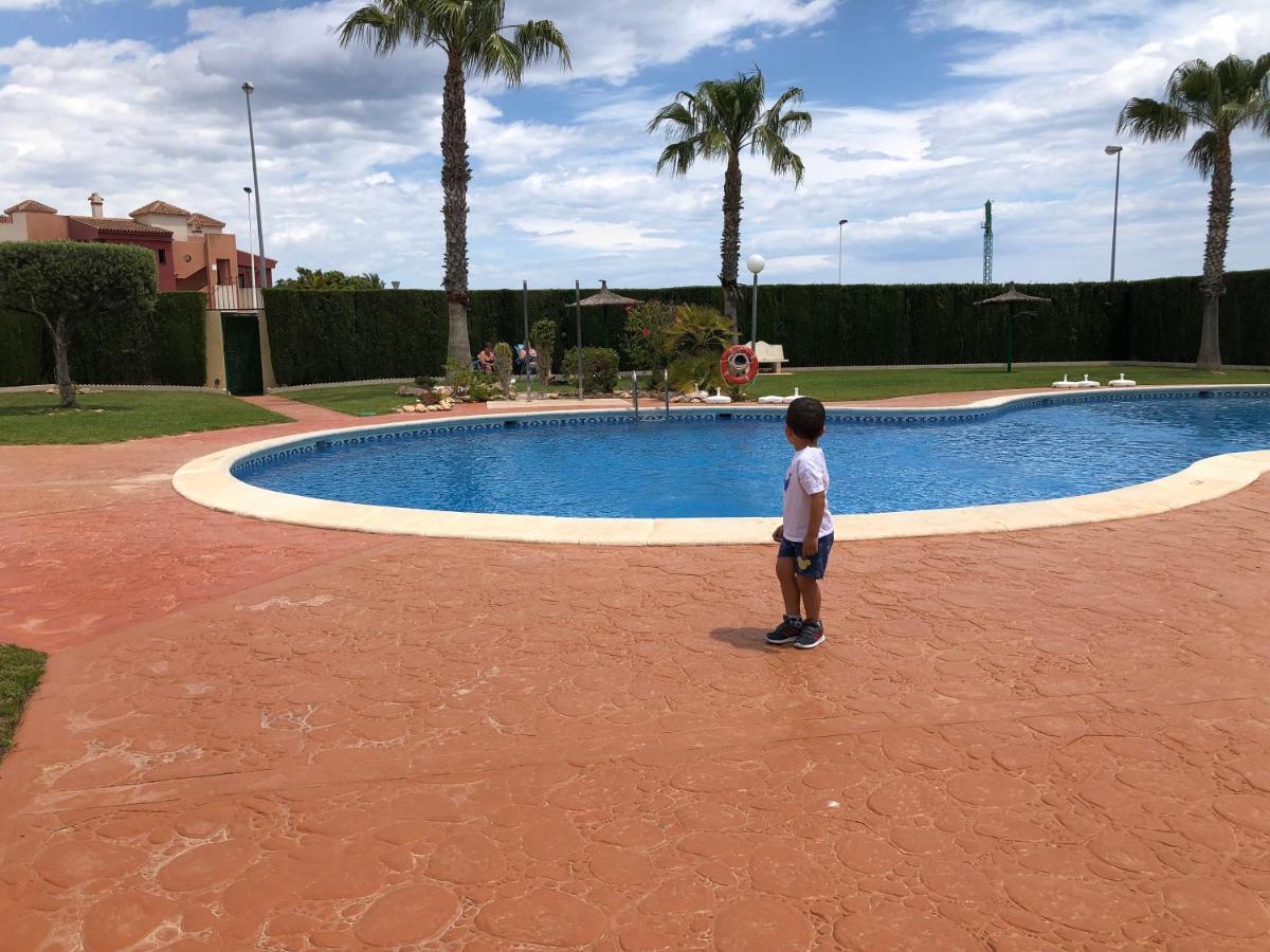 New Apartment In Torrevieja , Punta Prima Orihuela Costa With Pool Оріуела Екстер'єр фото