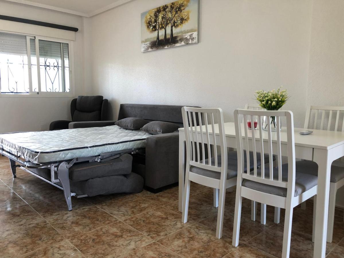 New Apartment In Torrevieja , Punta Prima Orihuela Costa With Pool Оріуела Екстер'єр фото
